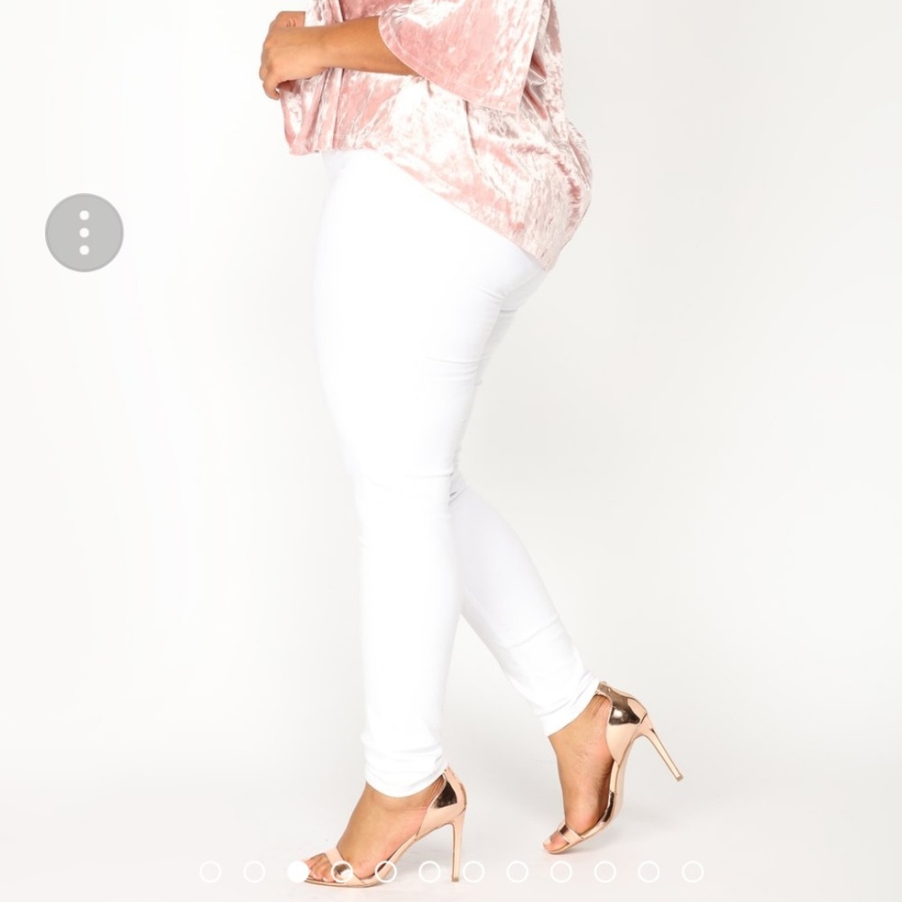 Super High Waist Denim Skinnies - White NWT